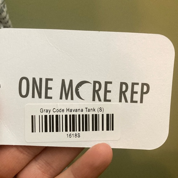 Zyia Gray Code Havana Striped Tank Top - Picture 3 of 5